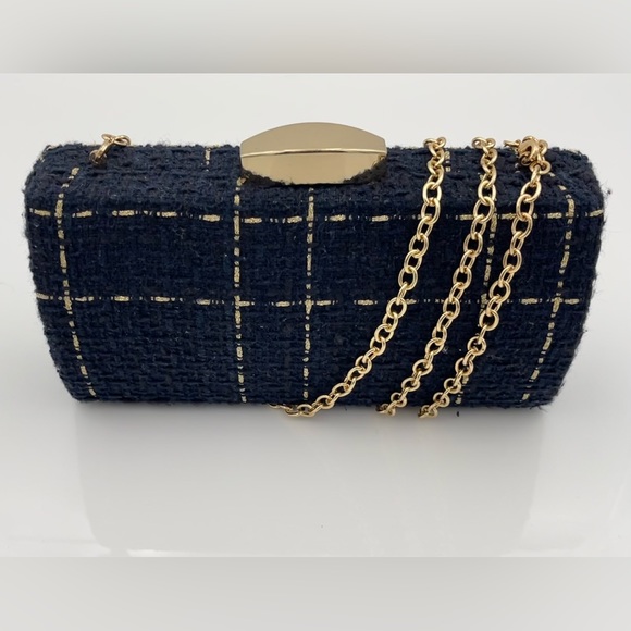 Authentic Sondra Roberts Crossbody Clutch - Picture 2 of 2